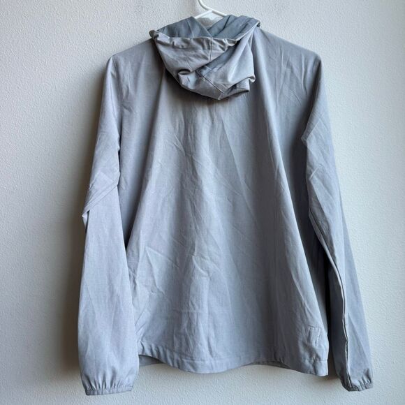 Vuori Light Gray Outdoor Trainer Shell Lightweight Jacket Size Medium VW501 - Picture 3 of 4